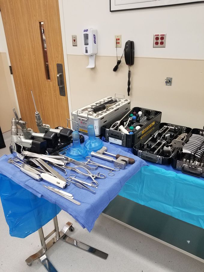 Anterior hip replacement