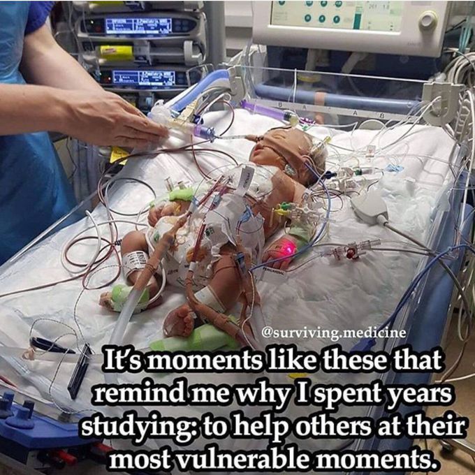 Looking at this picture makes you realize how great and human it is to be a doctor or Nurse or healthcare workers❤️