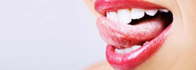 Q:How many taste buds are on your tongue?