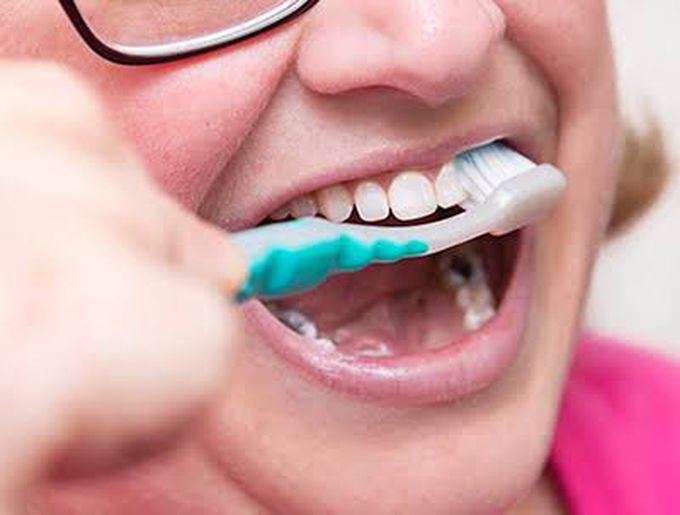 How to improve oral hygiene?