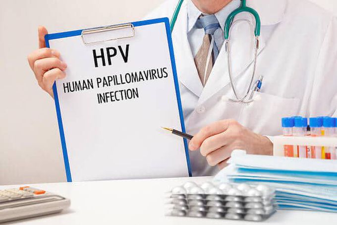 Cause of HPV genital warts