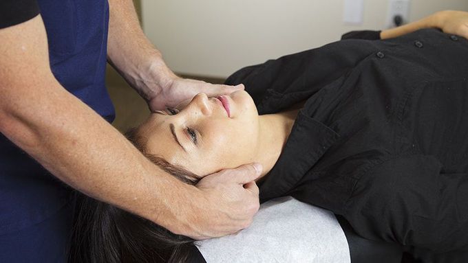 Chiropractic Treatment and Vision Loss: Examining the Connection