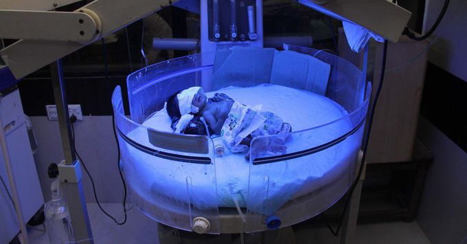 ‘We’re Out of Options’: Doctors Battle Drug-Resistant Typhoid Outbreak
