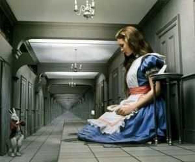 Alice in wonderland syndrome
