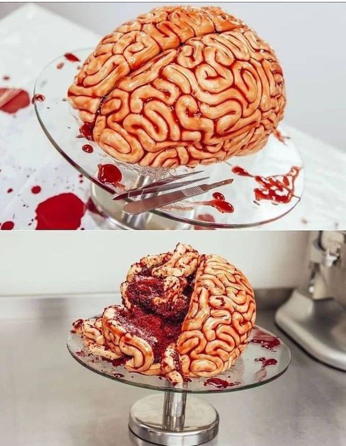 Cake in the shape of a Brain