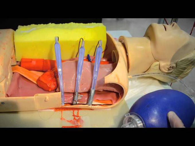 Thoracotomy Simulation