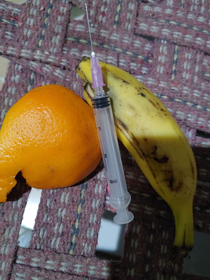 Its seems funny 😃😃😃but you have to practise injection to these objects  comment how you given your first injection😁😁😁😁😁😁👻👻👻👻👻