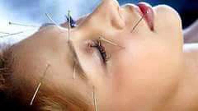 Human face has how many bones...???
A-10
B-16
C-12
D-14