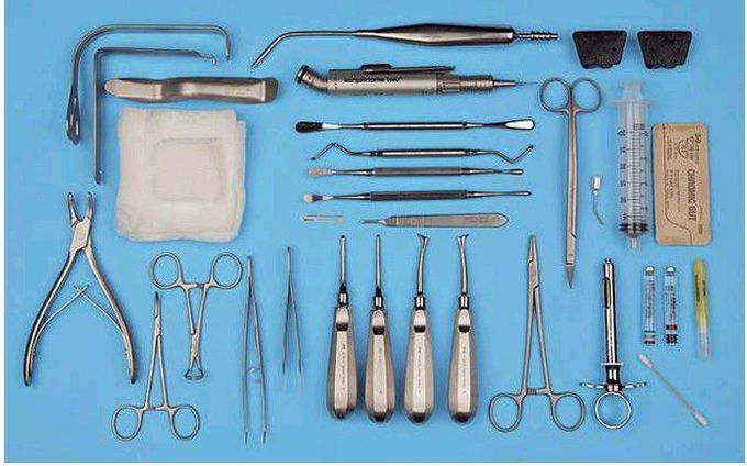 Surgical extraction tray