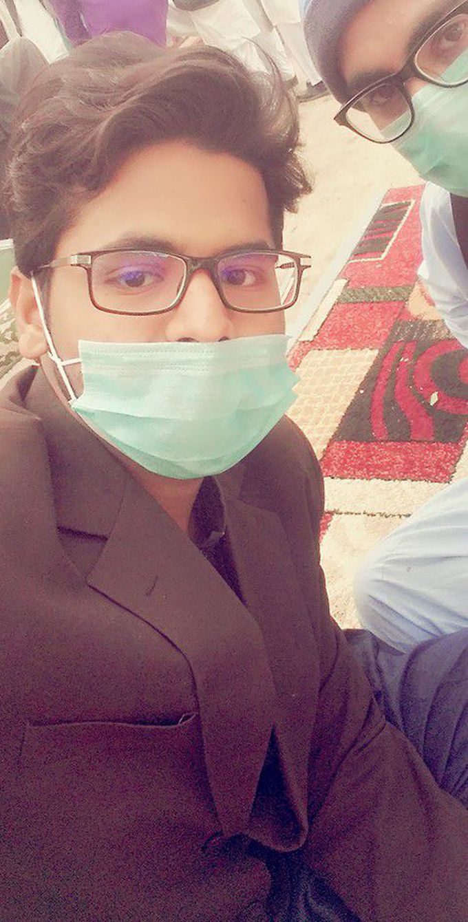 Well,Still A medical Student  #Noble profession #greaT Ideas #one Day will sAve A live