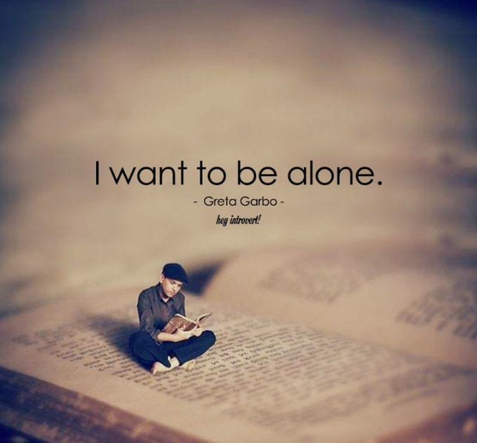 Live me alone with my buddy 📖 📚
