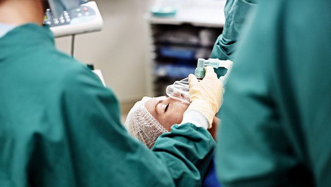 Optimal Sedation Strategies for COVID-19 ICU Patients